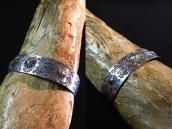 【GARDEN OF THE GODS】Atq Repoused Coin Silver Cuff  c.1930