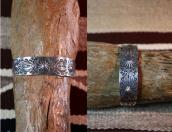 【GARDEN OF THE GODS】Atq Repoused Coin Silver Cuff  c.1930