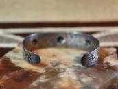 【GARDEN OF THE GODS】Atq Repoused Coin Silver Cuff  c.1930