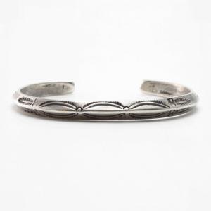 Atq Navajo/Pueblo Owl Stamped Ingot TriangleWire Cuff c.1920