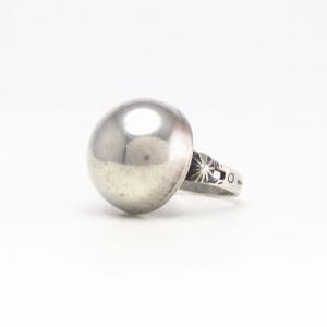 Antique Navajo Pearl Face Silver Tourist Ring  c.1940