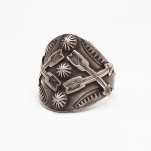 Antique Navajo Crossed Arrows Applique Silver Ring  c.1930～