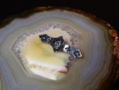 【Ganscraft】Atq 卍 Stamped Coin Silver Small Pin Brooch c.1930