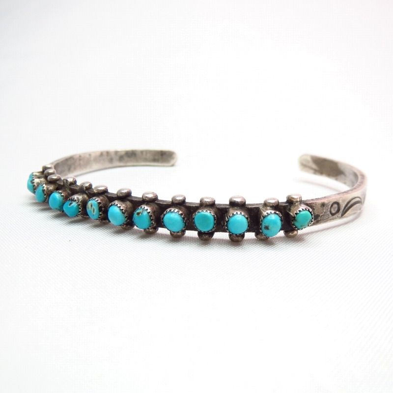 Zuni 13 TQ Row Cuff Bracelet w/Silverballs  c.1940