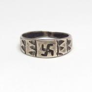 Antique Navajo 卍 Stamped Ingot Silver Men's Ring  c.1915～