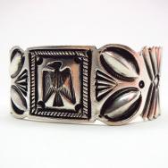 【Ernie Lister】 Navajo Thunderbird Stamped Coin Silver Cuff