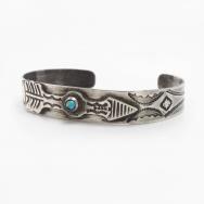 Antique Navajo『ON BOOK』Stamped Coin Silver Cuff c.1930～