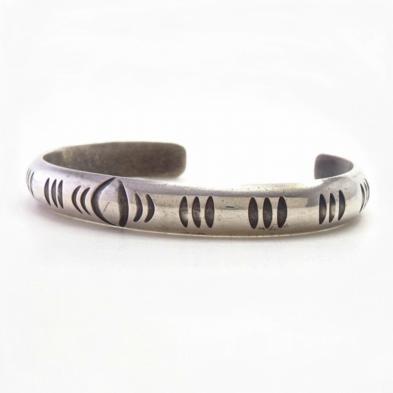【NAVAJO GUILD】Vintage Stamped Half-Round Wire Cuff c.1945～