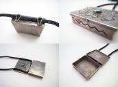 Antique Navajo Stamped Silver Pill Box Top Necklace  c.1930～