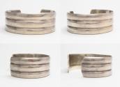 Antique Navajo or Pueblo Ribbed Silver Cuff Bracelet c.1935～
