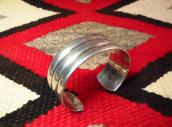 Antique Navajo or Pueblo Ribbed Silver Cuff Bracelet c.1935～