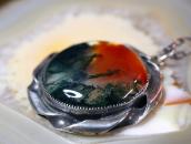 Vintage Navajo "HAND MADE" Moss Agate Top Necklace  c.1950～