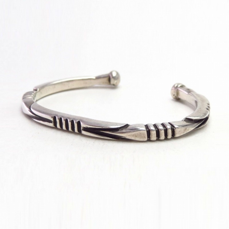 【Lewis Lomay】Hopi Vtg Filed Narrow Square Wire Cuff  c.1960～