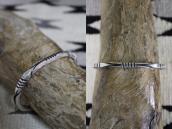 【Lewis Lomay】Hopi Vtg Filed Narrow Square Wire Cuff  c.1960～