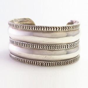Antique Navajo Double Reposed Ingot Silver Wide Cuff c.1930～