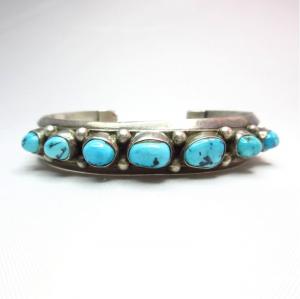 Vintage Navajo Traditional 7TQ Row Bracelet c.1950