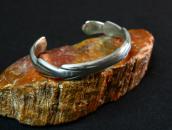 Antique Navajo Stamped Cast Silver Cuff Bracelet  c.1930～