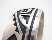 【Lawrence Saufkie】Hopi Silver Overlay Domed Wide Cuff c.1980