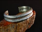 Antique Navajo 2-Strand Casted Triangle Wire Cuff  c.1930～