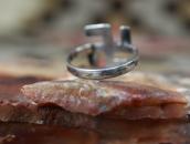 Atq Navajo 卍 Face Narrow Shank Small Ring in Silver c.1925～