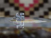 Atq Navajo 卍 Face Narrow Shank Small Ring in Silver c.1925～