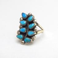 Vintage Zuni Leaf Shape Teardrop Turquoise Ring  c.1960