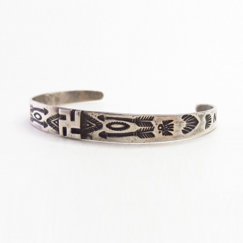 Antique Navajo 卍Applique & T-bird Stamped Small Cuff c.1925～