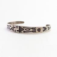 Antique Navajo 卍Applique & T-bird Stamped Small Cuff c.1925～