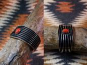 【Johnny Mike Begay】 Navajo Tracks Style Cuff w/Coral c.1960～