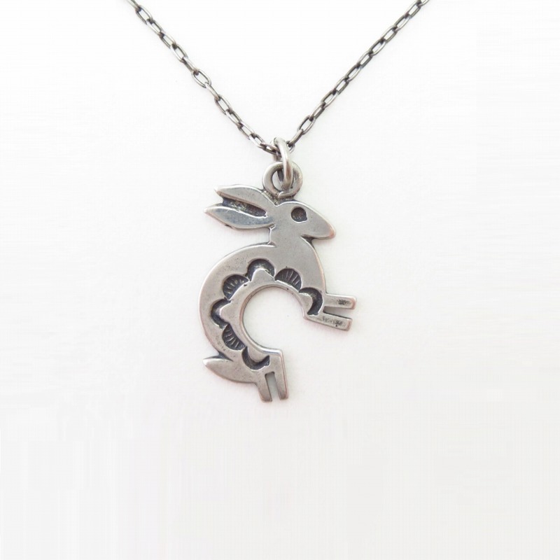 Old Rabbit Shaped Silver Small Charm Necklace  c.1980～
