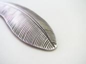 【Awa Tsireh】 World's Oldest Eagle Feather Motif Pin  c.1930